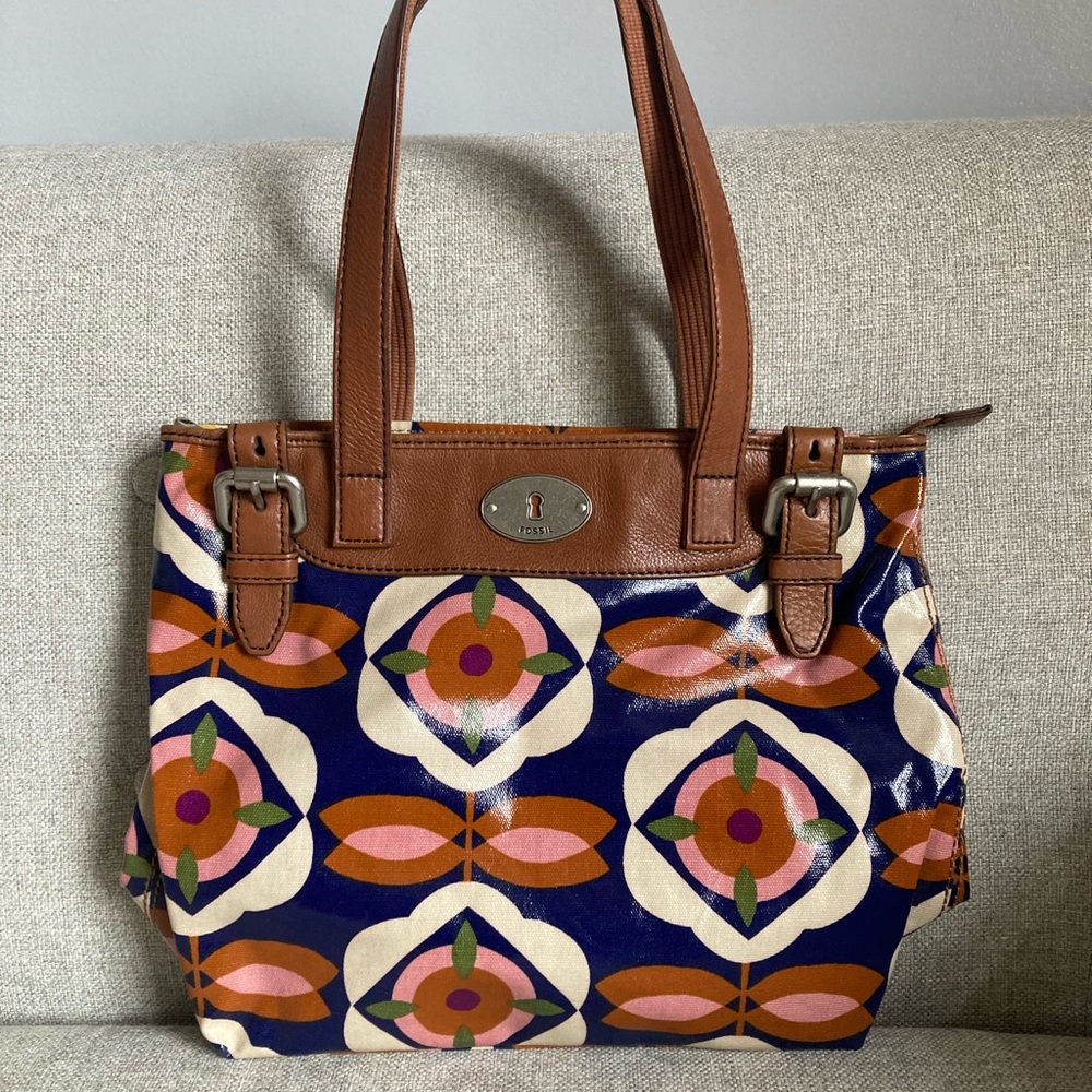 Groovy Fossil key per shoulder bag
